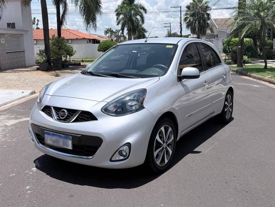 NISSAN MARCH 1.6 SL 16V FLEX 4P MANUAL